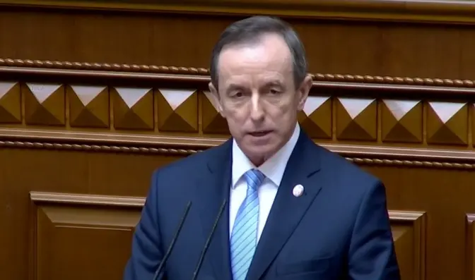 «Можете розраховувати на нас, як на перевірених друзів». Польський сенатор виступив в Раді українською