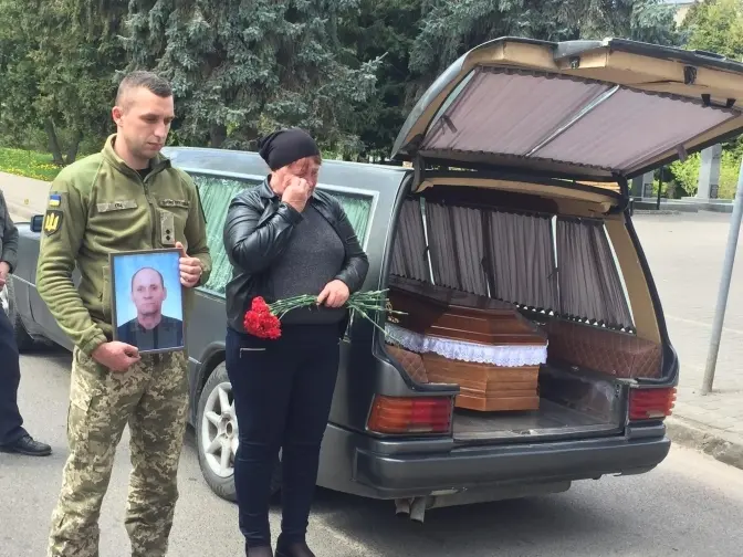 На Львівщині попрощалися із загиблим на війні сержантом Іваном Артемичем