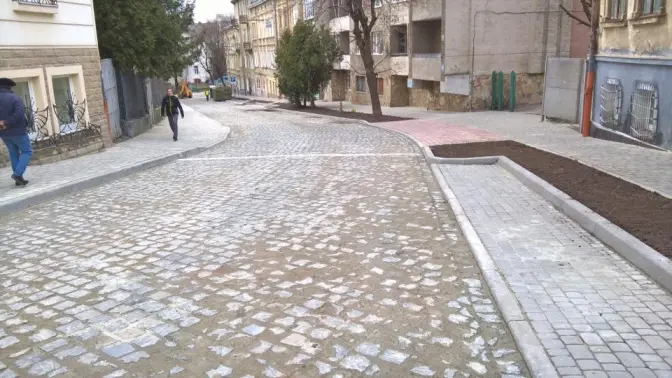 Від завтра вулицю Піскову відкриють для проїзду