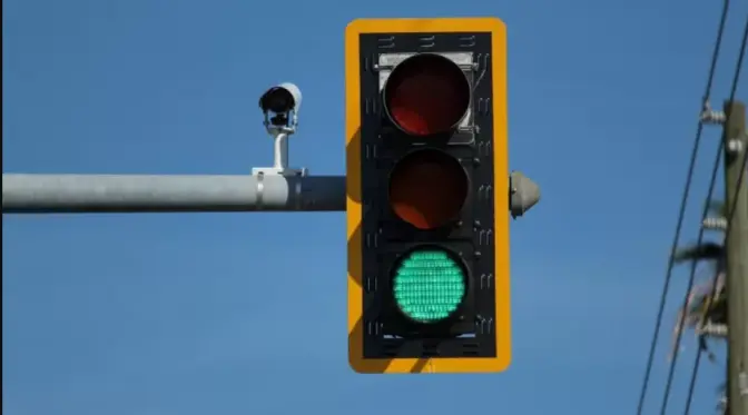 В Україні оновили стандарти для світлофорів. Що зміниться