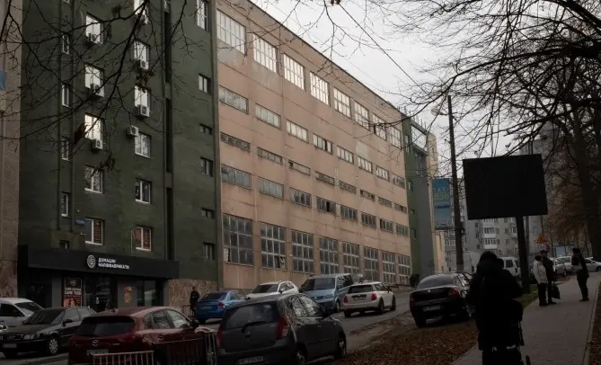 «Реконструкція краще, ніж знесення». У Львові панують ревіталізувати будинок на Сахарова