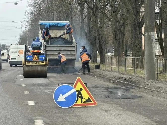 Де у Львові ліквідували ямковість на дорогах