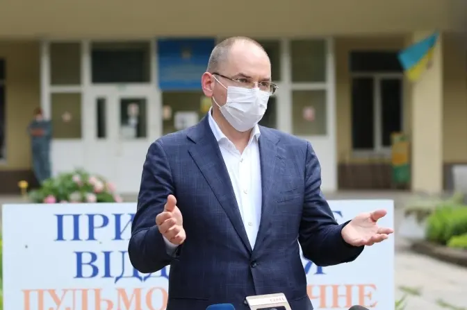 Степанова відправляють у відставку, а ще двоє міністрів написали заяви. Доповнено