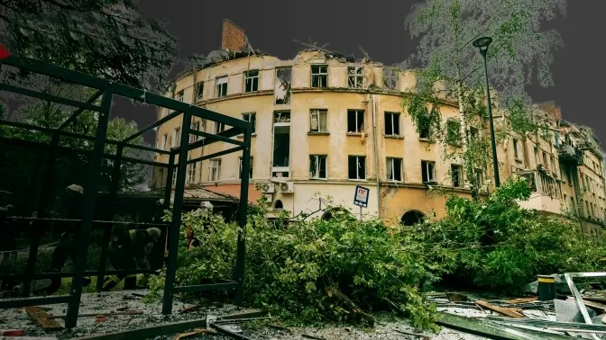 Якою буде перемога України та коли відбудують зруйнований ракетою будинок у Львові. Підсумки доби