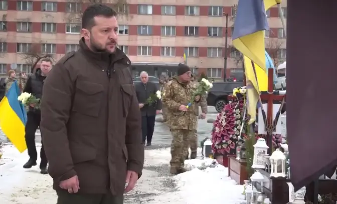 Скриншот з відео