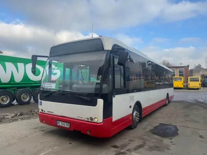 У Львові збільшили кількість низькопідлогових автобусів на трьох маршрутах