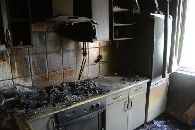 Масштабна пожежа у Львові сталася, ймовірно, через зарядку електровелосипеда