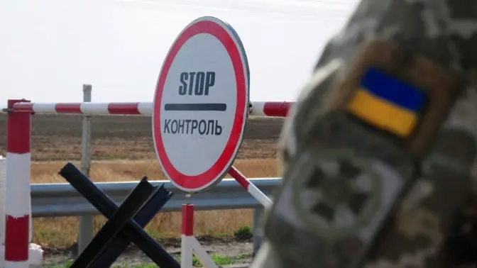 Польські перевізники планують блокаду одного із пунктів пропуску. Рух вантажівок може бути ускладненим