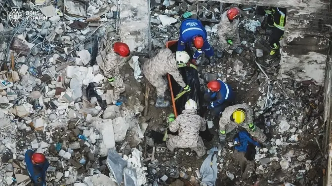 Кількість загиблих через ракетну атаку в Києві зросла до 23