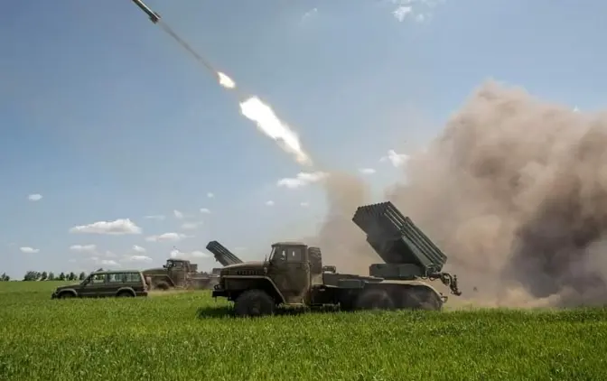 Росіяни ведуть штурмові дії на двох напрямках, – Генштаб