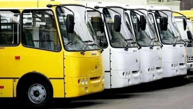 Львівська ОВА розірвала договір з трьома автобусними перевізниками через неналежне надання послуг