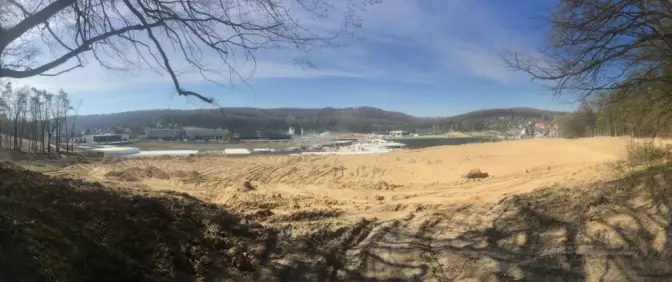 Паркан посеред лісу. Чому Козловський у Винниках загороджує лісову дорогу