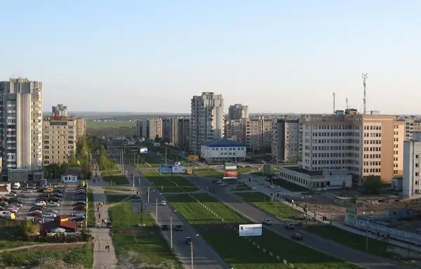 На проспекті Червоної Калини планують облаштувати смуги громадського транспорту