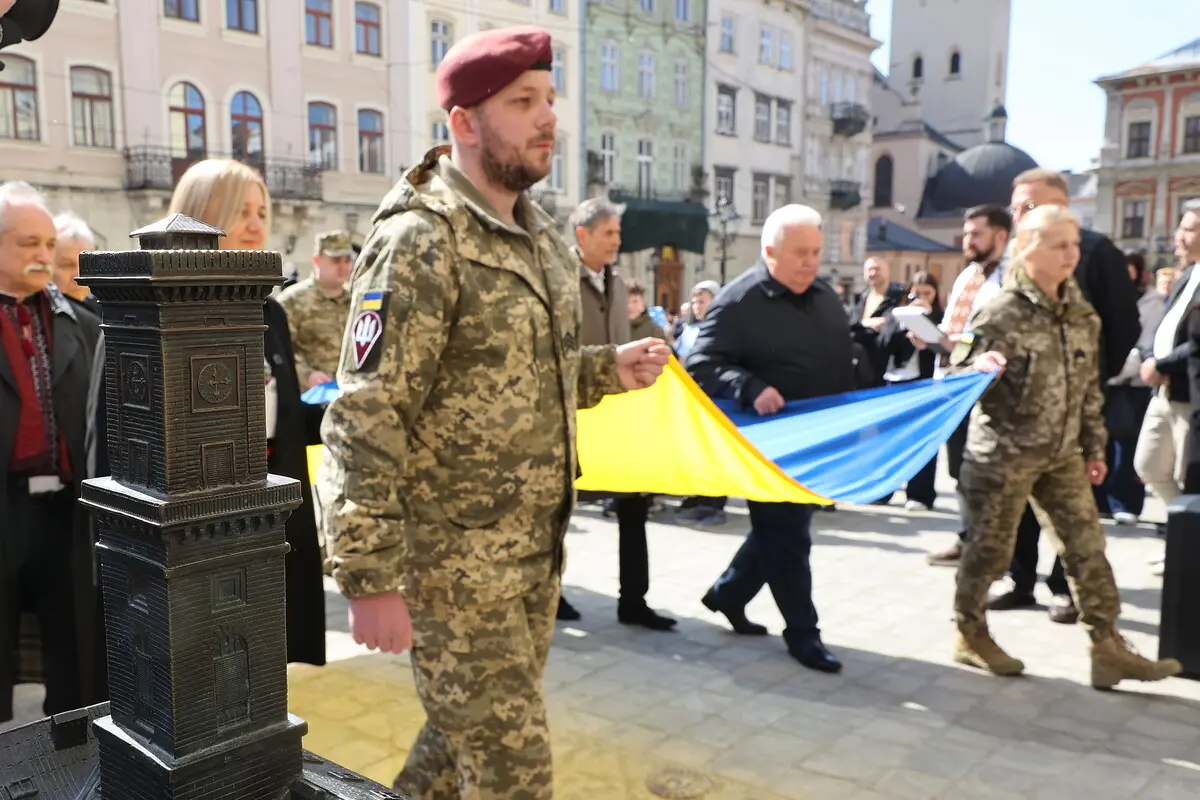 Урочиста хода / фото: ЛМР