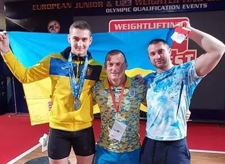 Львівські спортсмени стали медалістами молодіжного Євро з важкої атлетики
