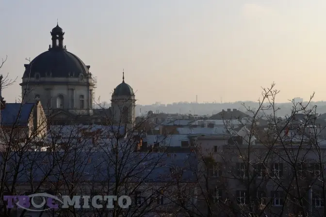 Спогади про Міська Барбару, додаток для військових та продаж Лабораторії паранормальних явищ. Головне
