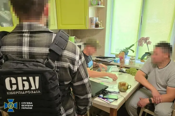 СБУ затримала агента ФСБ, який наводив ракети на об’єкти оборони, зокрема на Львівщині