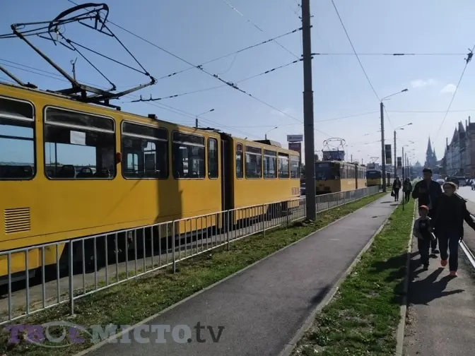 Ситуація на дорогах Львова: не курсує низка трамваїв і тролейбусів. Фото