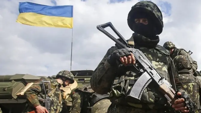 Для України нічого не змінюється. Ми продовжуємо звільняти землю і народ
