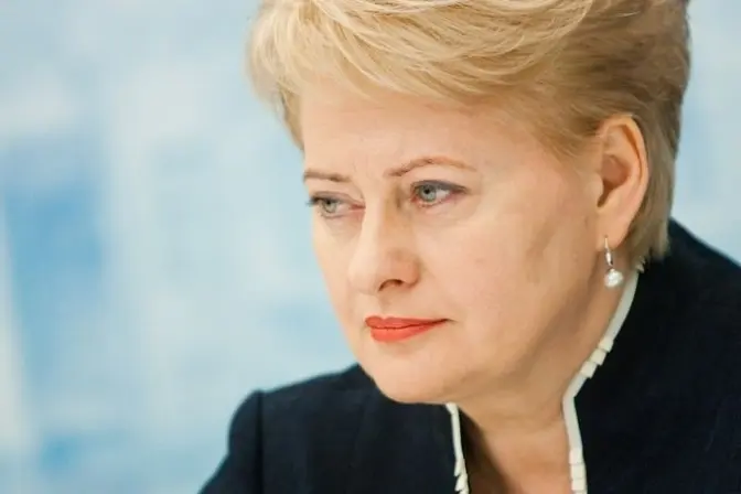 Експрезидентка Литви закликала НАТО вступити у війну за Україну