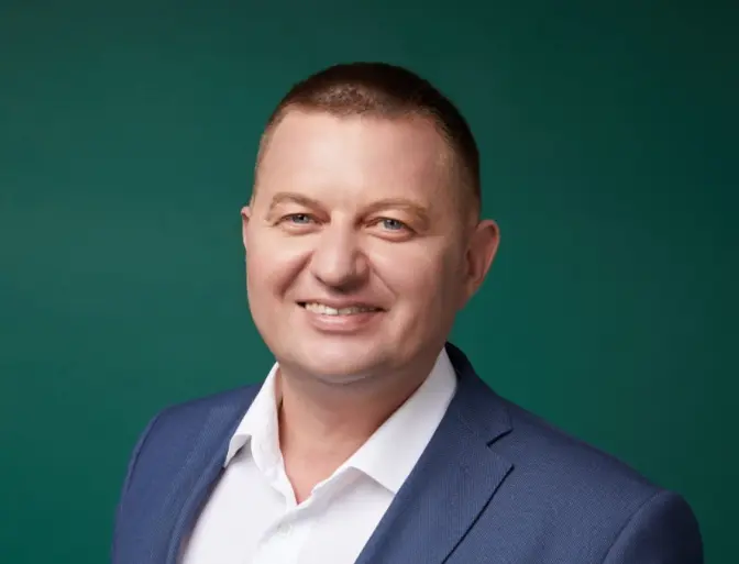 Для інтерв’ю керівника Служби автодоріг Львівщини використали фото дороги в Мурманську