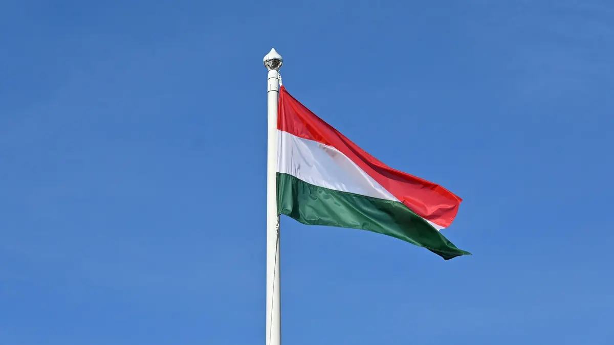 Прапор Угорщини / фото: pexels