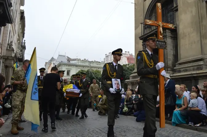 У Львові попрощались з загиблим Героєм Мар’яном Найдою