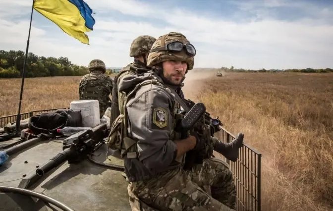 Про що не варто запитувати у військових. Поради психолога