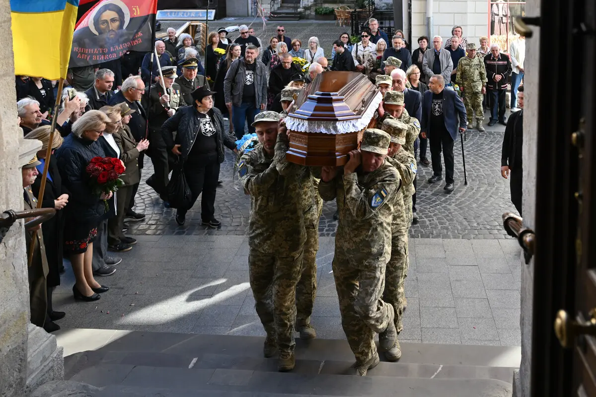 У Львові попрощалися із Зеноном Врублевським / фото: ЛМР