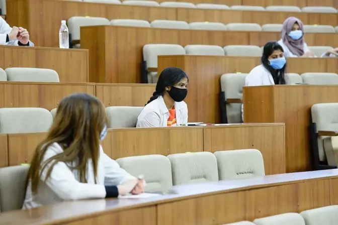 Попри війну кількість іноземних студентів у Львівському медуніверситеті майже не зменшилася, – ректор