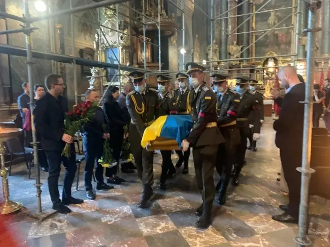 У Львові попрощались із бійцем Романом Галухою, який загинув на Сході