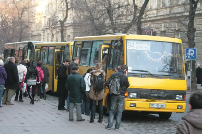 Думки Твого міста: Як львів`яни реагують на нововведення у міському транспорті?