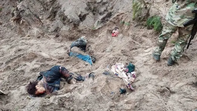 Табір смерті. Росіяни почали спалювати загиблих у Маріуполі в мобільних крематоріях