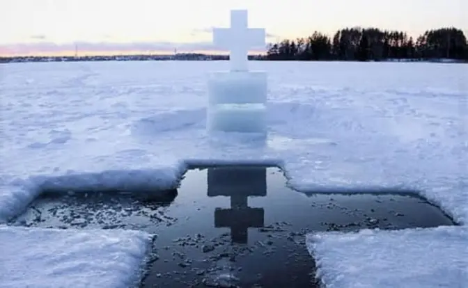 Львів’ян закликають утриматися від пірнання у водойми на Водохреще