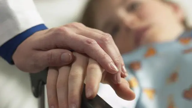 Львів’ян просять допомогти врятувати 17-річного юнака