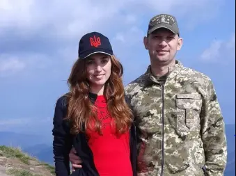 Львів'ян просять допомогти зібрати мільйон гривень на лікування дружини атовця