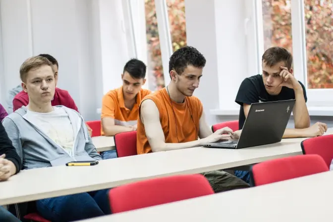 У мережі з'явився сайт з університетами, де беруть хабарі