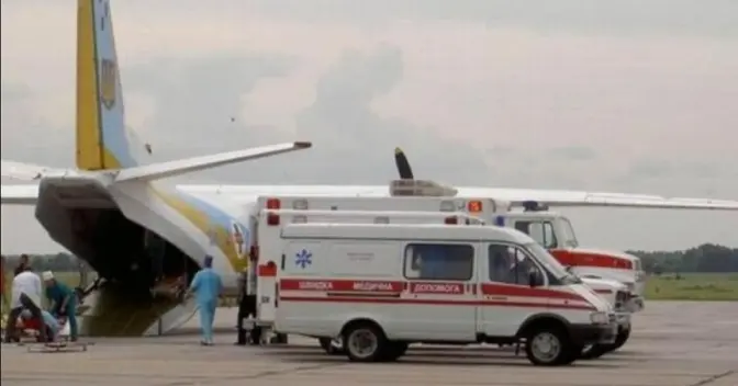 До Львова на лікування привезли десятьох поранених військових зі Сходу