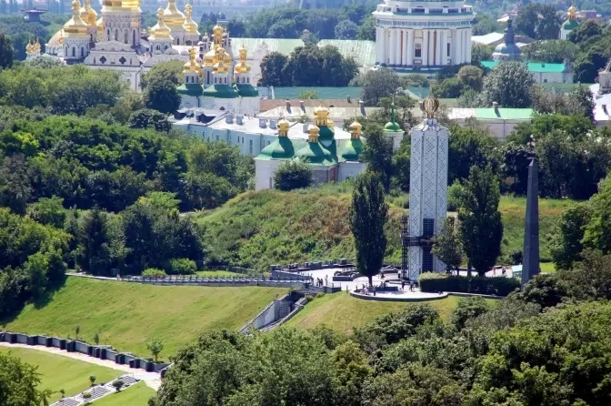 Рада виділила гроші на завершення будівництва музею Голодомору
