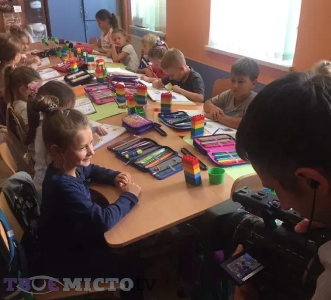 Як у львівській початковій школі вчать не боятися виступати. Відеорепортаж