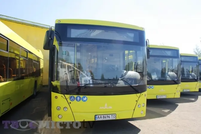 У Львові кілька автобусів тимчасово змінять схему руху