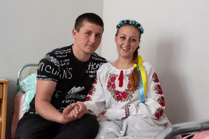 «Бог залишив мене живою, тому мушу жити». Історія медсестри, яка підірвалася на снаряді