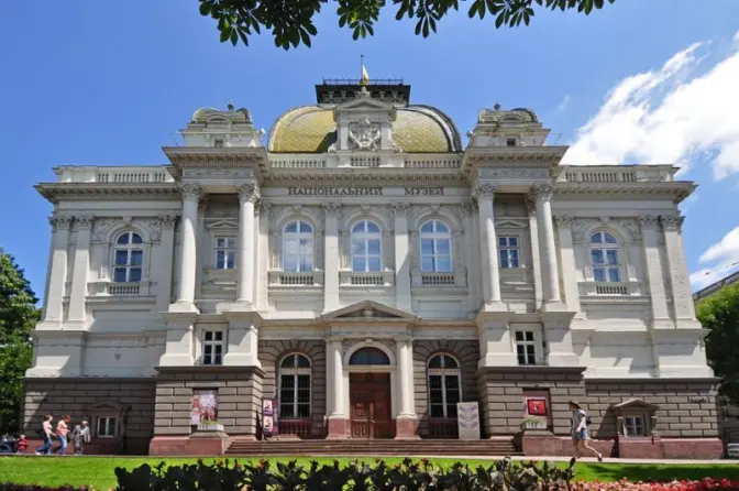 Львів’ян запрошують на виставку Юрія Коха