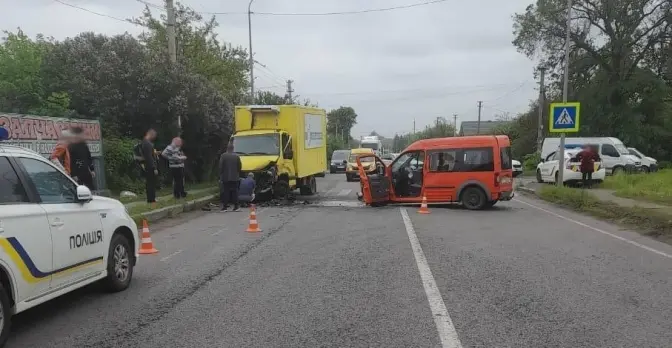 На Львівщині сталася ДТП. Є постраждалі