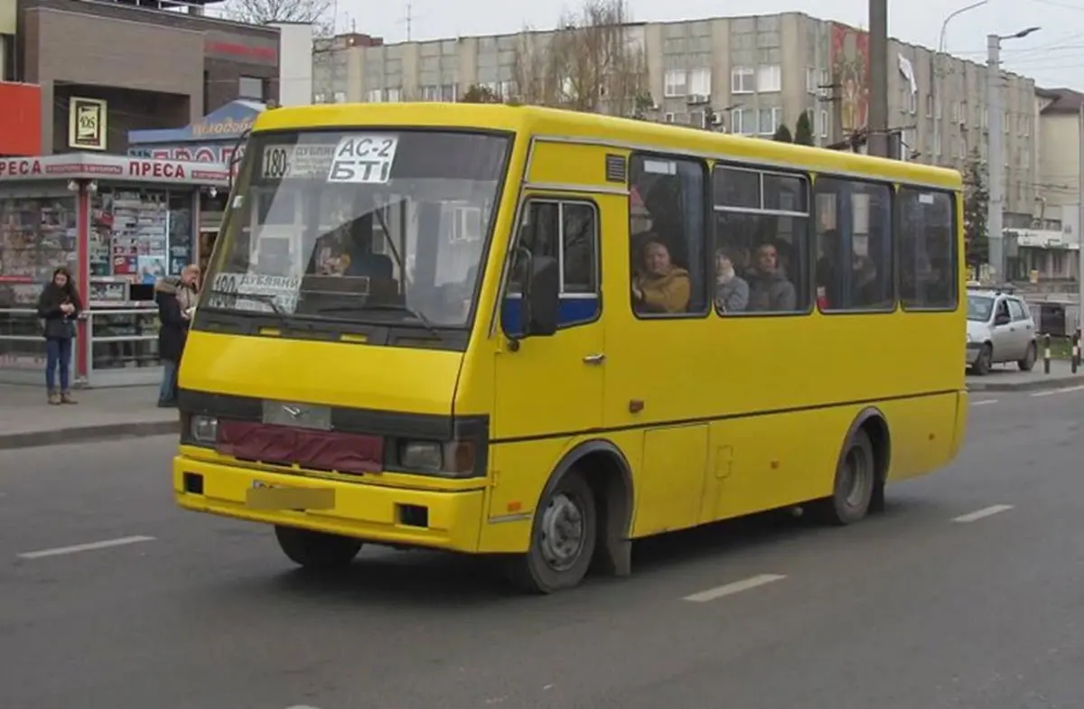 У Львівській ОВА кажуть, що не шукатимуть перевізника на маршрут до Дублян, мовляв, це має зробити місто