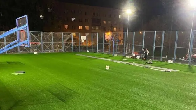 У Львові оновлюють спортивні майданчики на трьох локаціях: роботи завершать до кінця року
