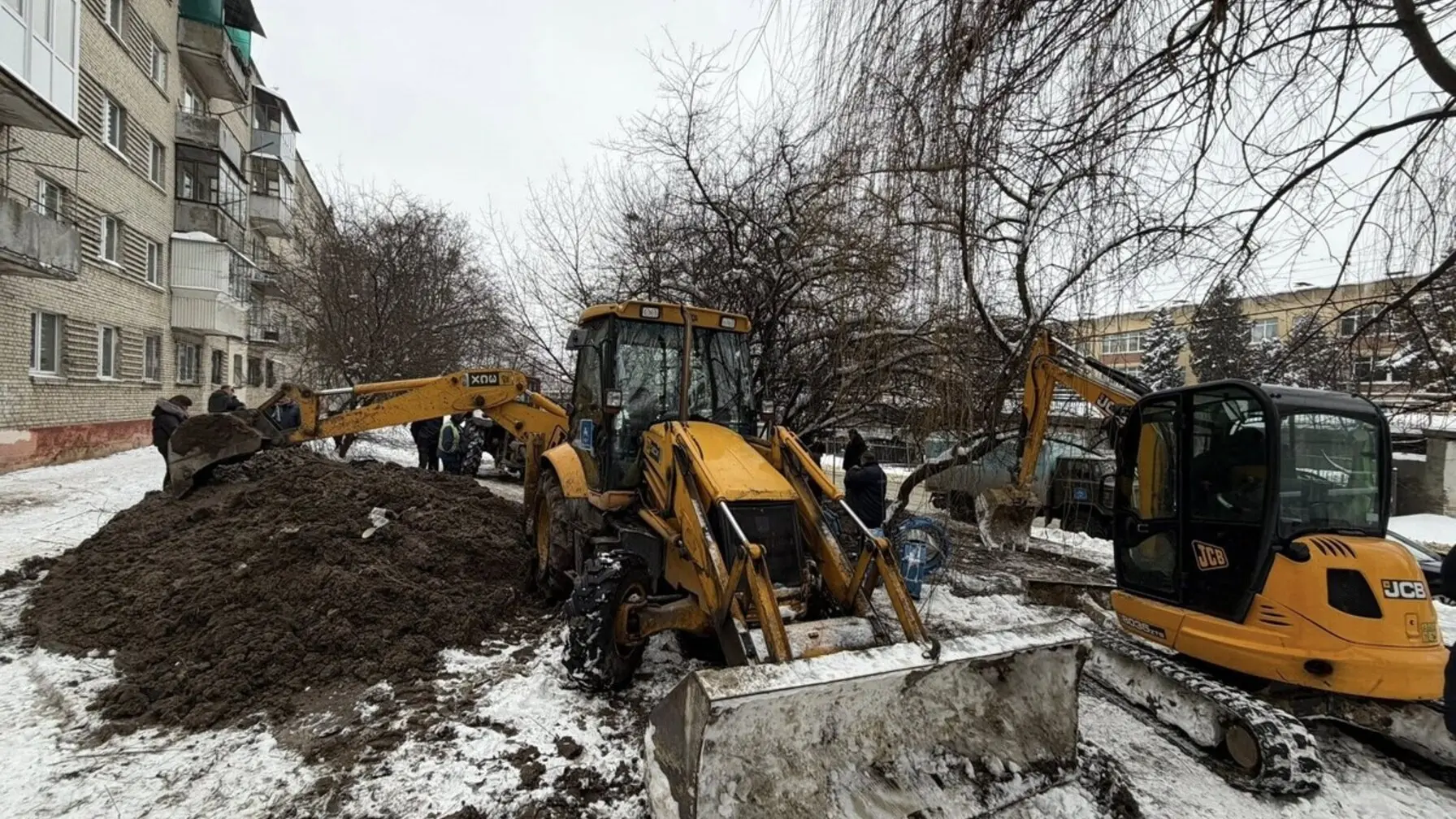 ремонтні роботи. фото: лмр