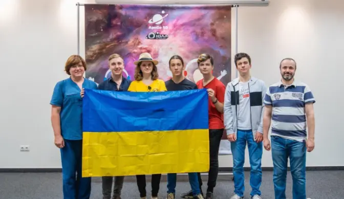 Двоє львівських школярів здобули «бронзу» на міжнародній олімпіаді з астрономії в Угорщині