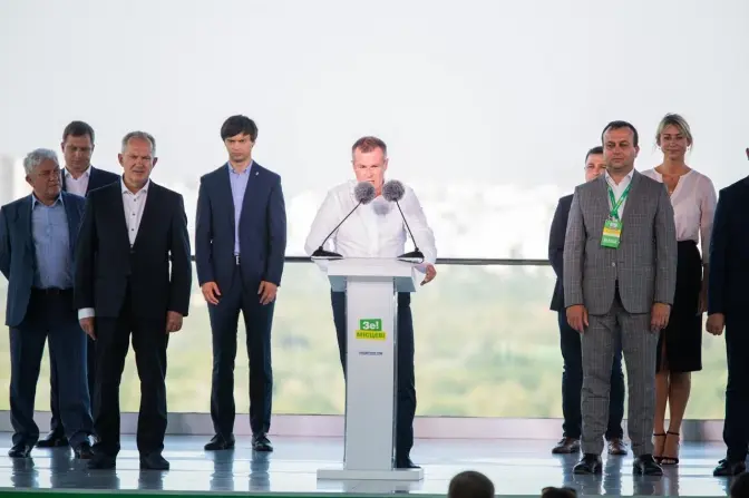 З’їзд «Слуг». Хто йде в мери від правлячої партії