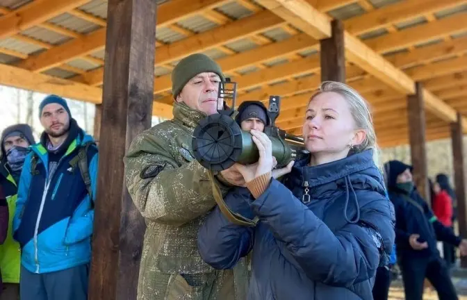 Сотні львів'ян сьогодні проходять вишкіл для цивільного населення